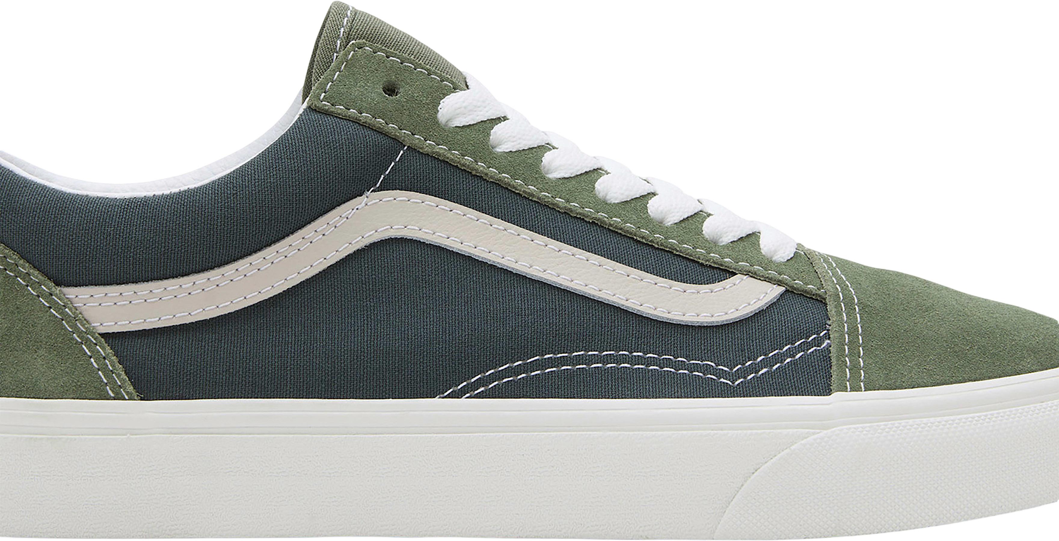Tri Tone Green