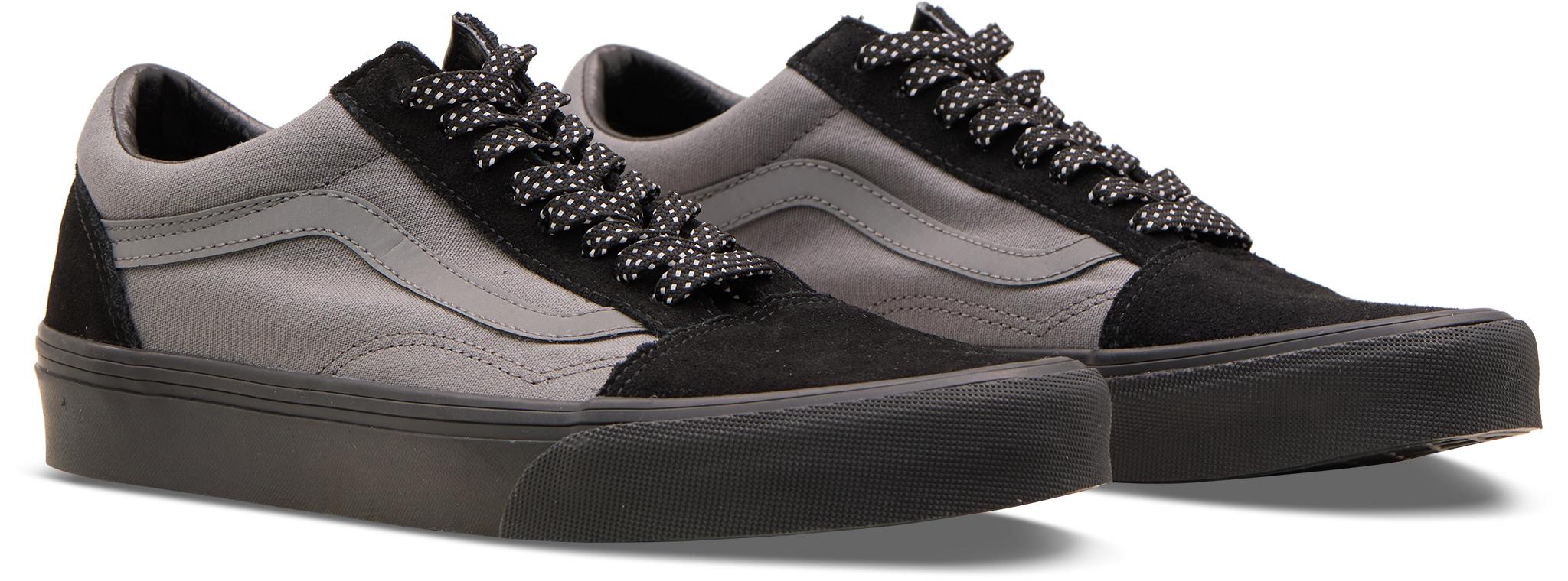 Product gallery image number 3 for product Old Skool Shoes - Men's