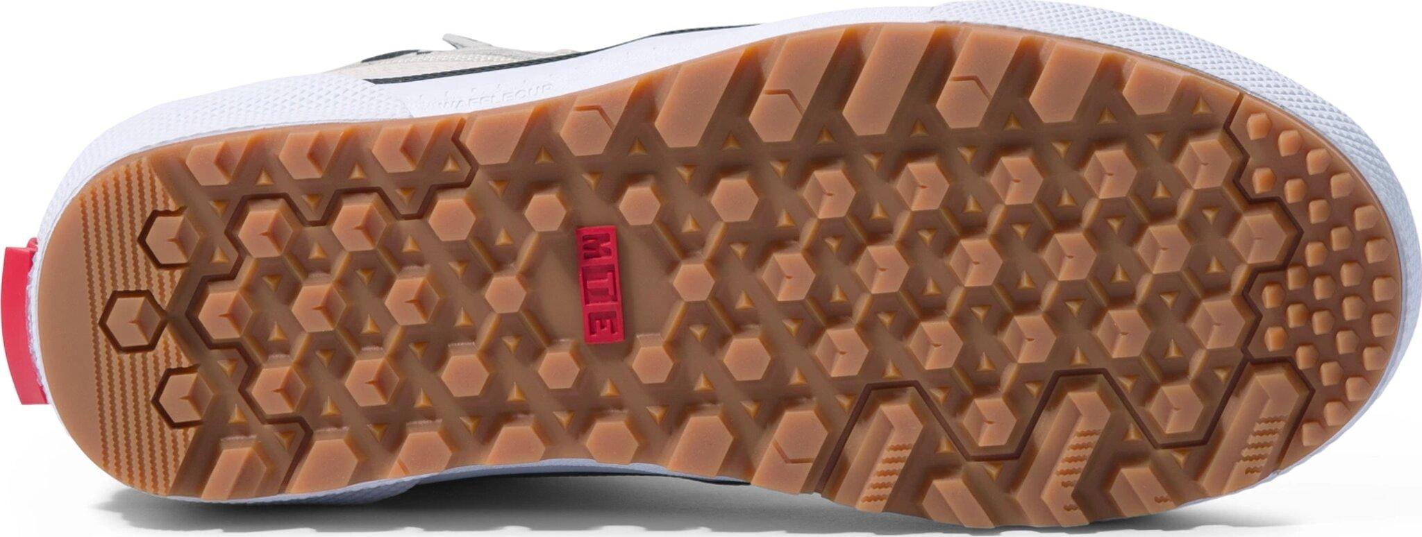 Product gallery image number 2 for product SK8-Hi Gore-Tex MTE-3 Boots - Unisex