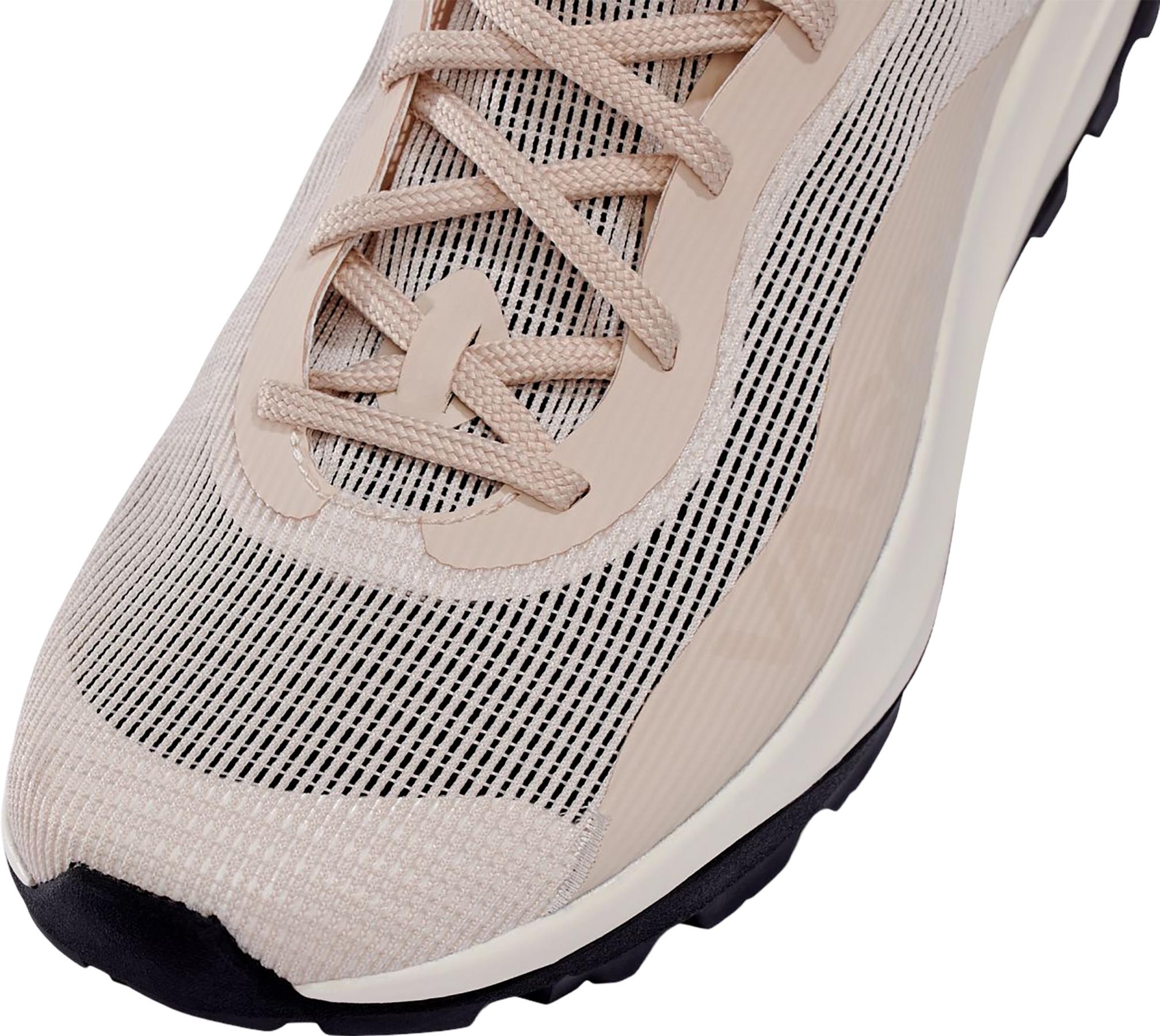 Numéro de l'image de la galerie de produits 2 pour le produit Souliers de randonnée légers Re Connect Here - Homme