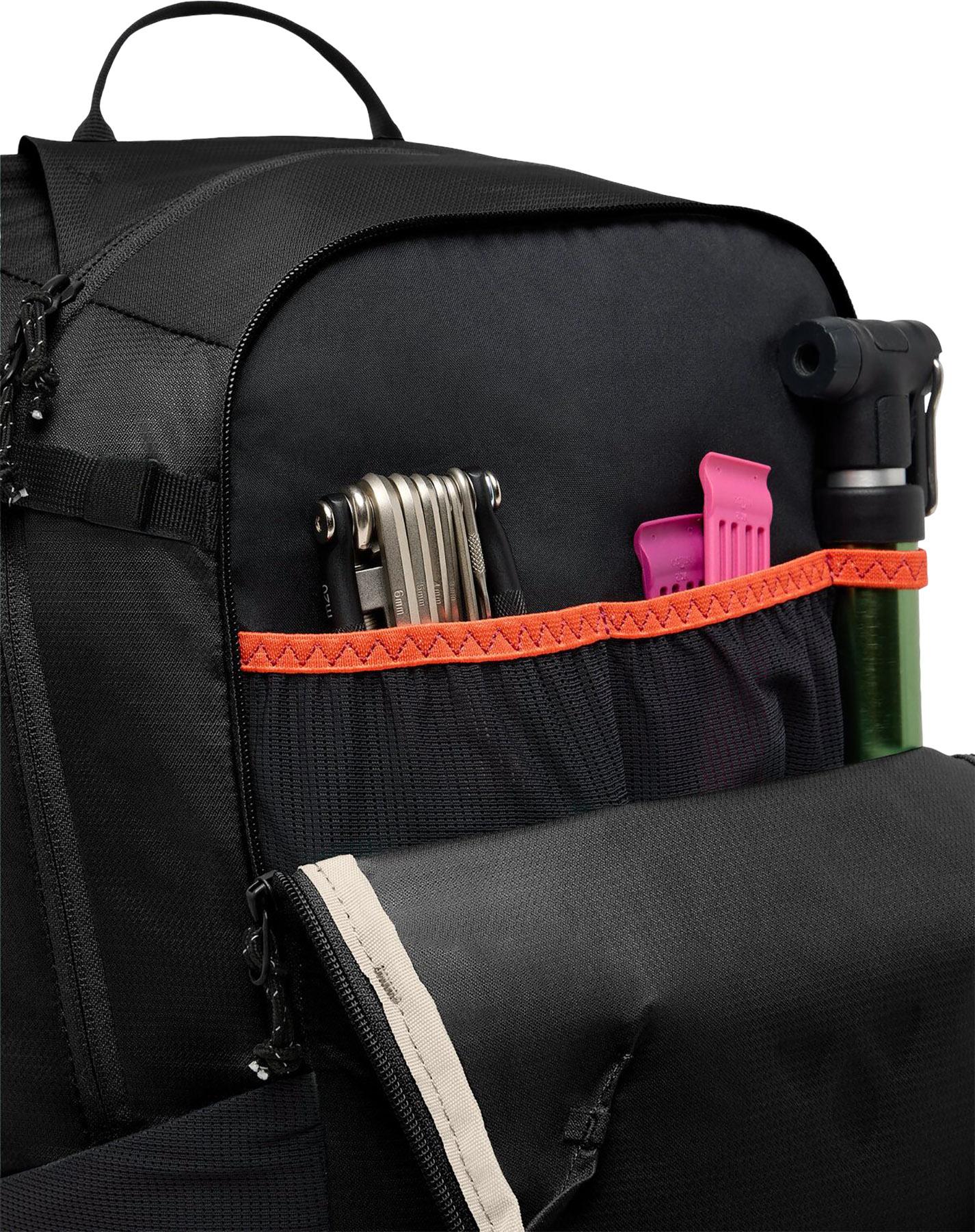 Product gallery image number 4 for product Trailvent Bike Backpack 15L