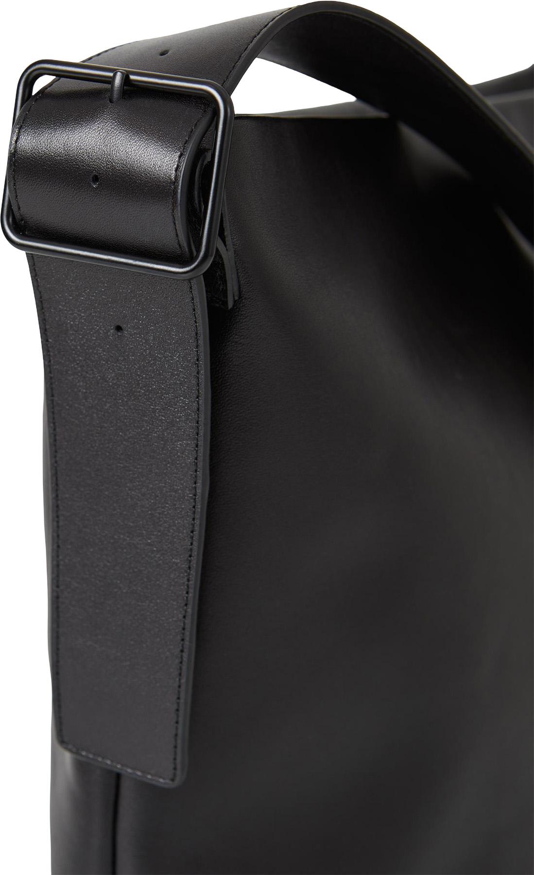 Numéro de l'image de la galerie de produits 2 pour le produit Sac seau Stockholm - Femme