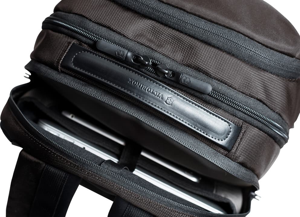Product gallery image number 3 for product Altmont Professional Deluxe Travel Laptop Backpack