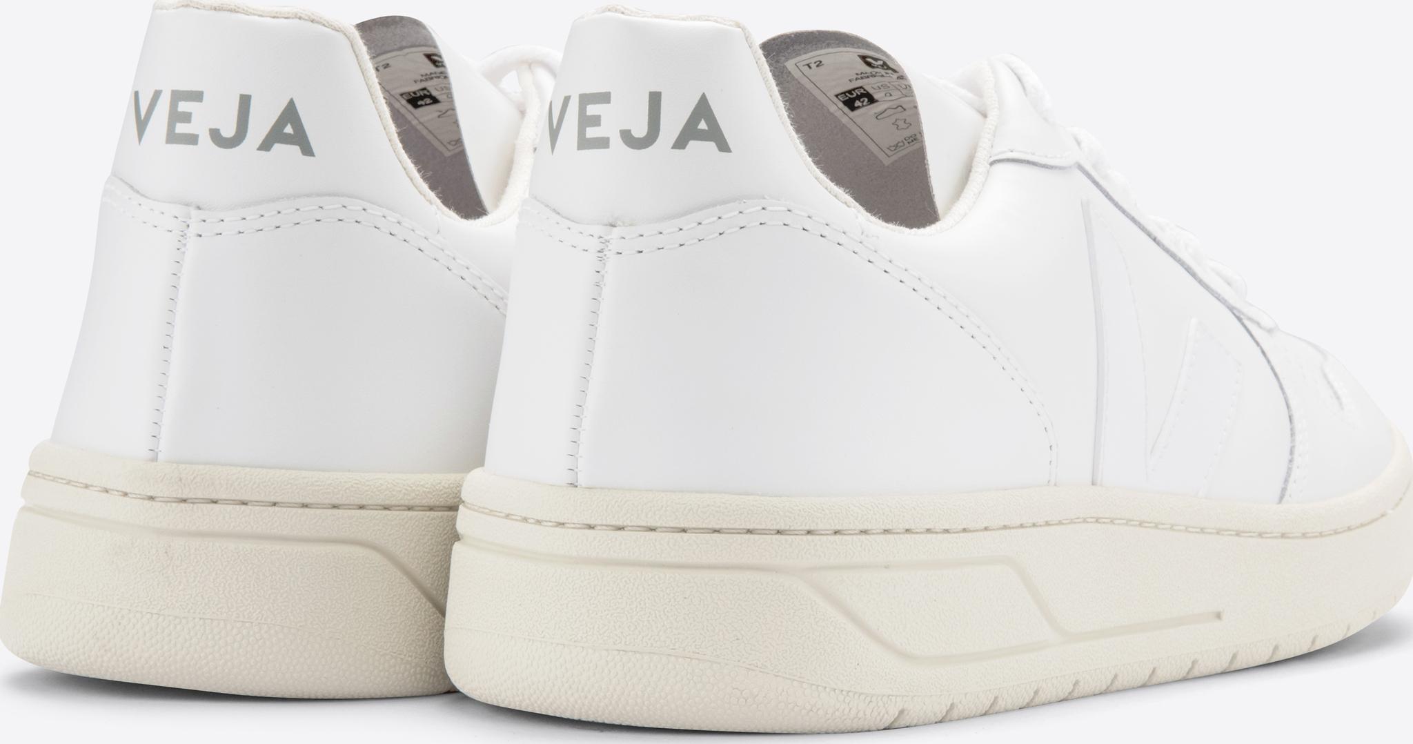 Numéro de l'image de la galerie de produits 2 pour le produit Souliers en cuir V-10 - Femme