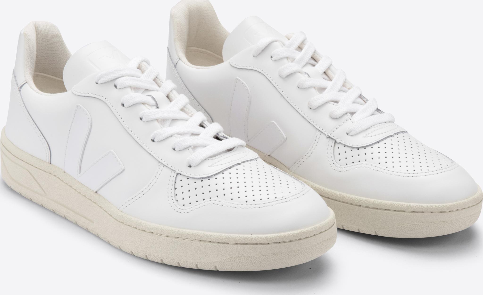 Numéro de l'image de la galerie de produits 1 pour le produit Souliers en cuir V-10 - Femme