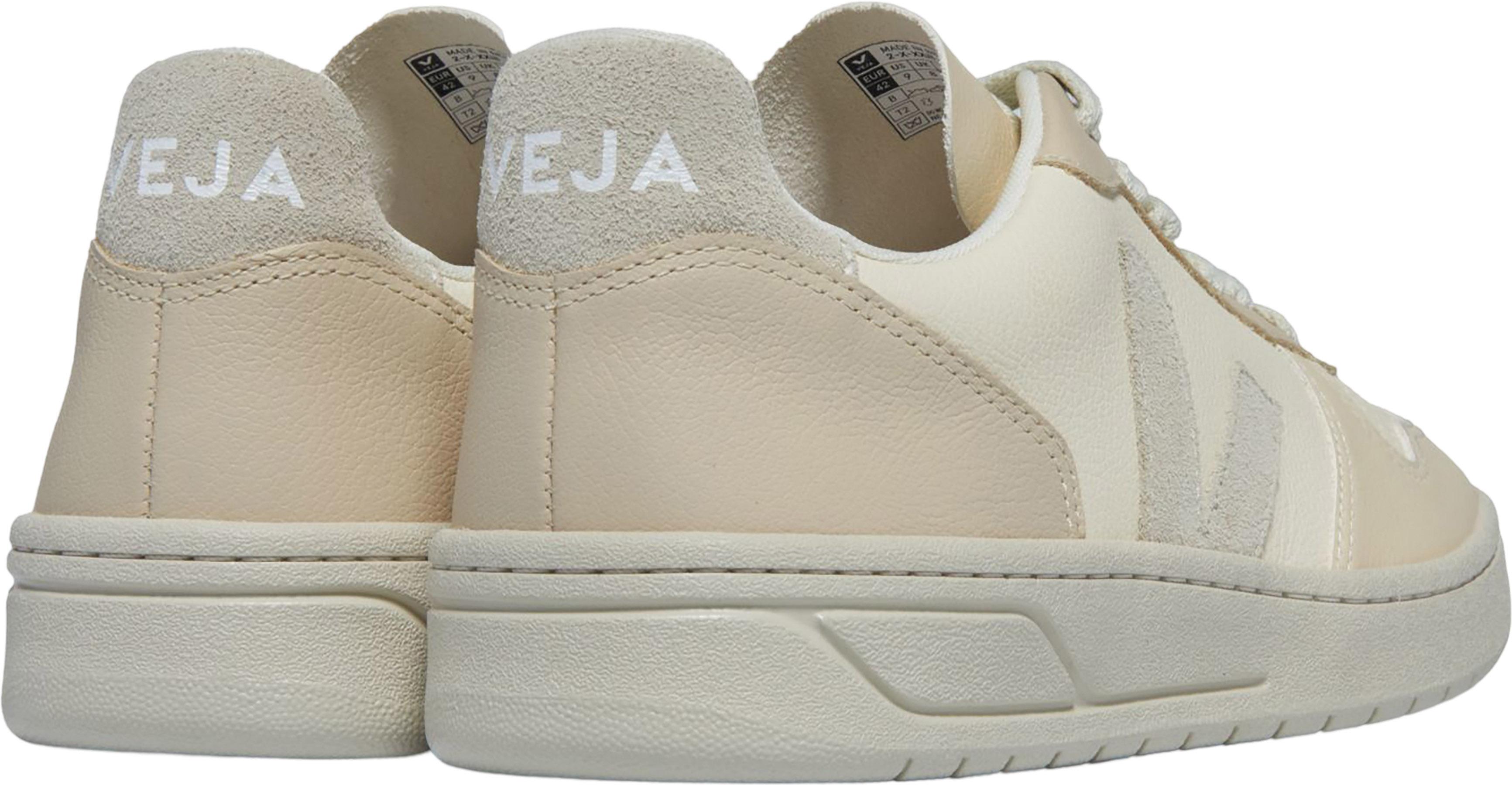 Numéro de l'image de la galerie de produits 2 pour le produit Souliers de sport en cuir V-10 ChromeFree - Femme