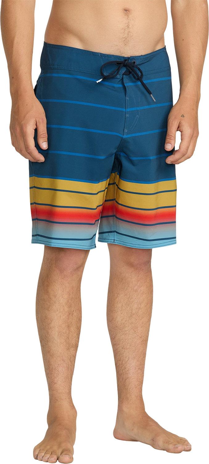 Product gallery image number 2 for product Short de bain Quarta Fade Mod 19" - Homme