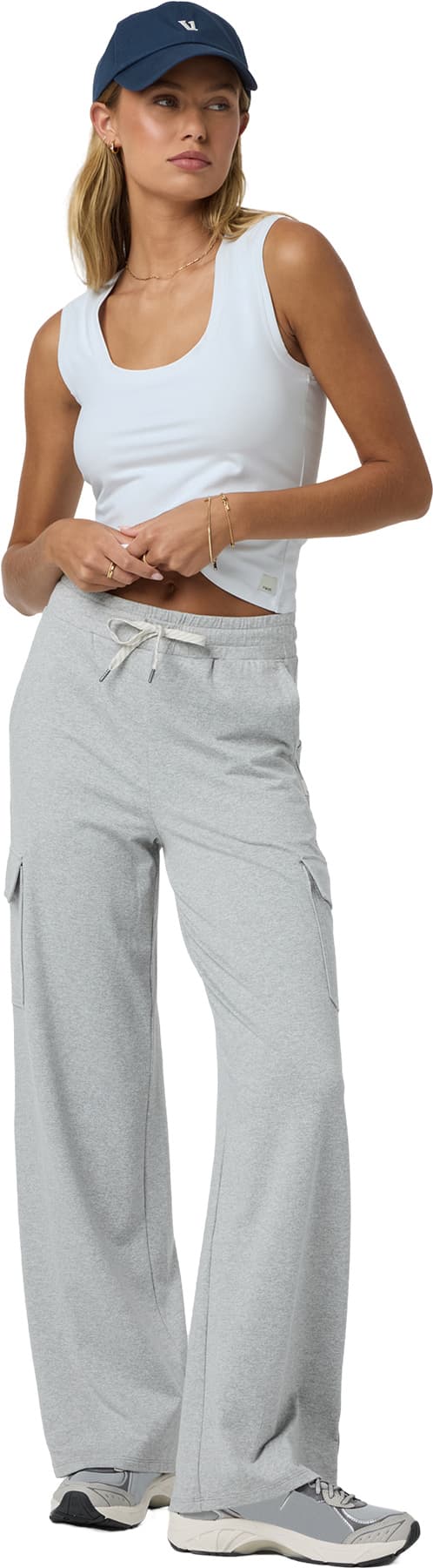 Product gallery image number 9 for product Camisole à encolure dégagée Halo Essential - Femme