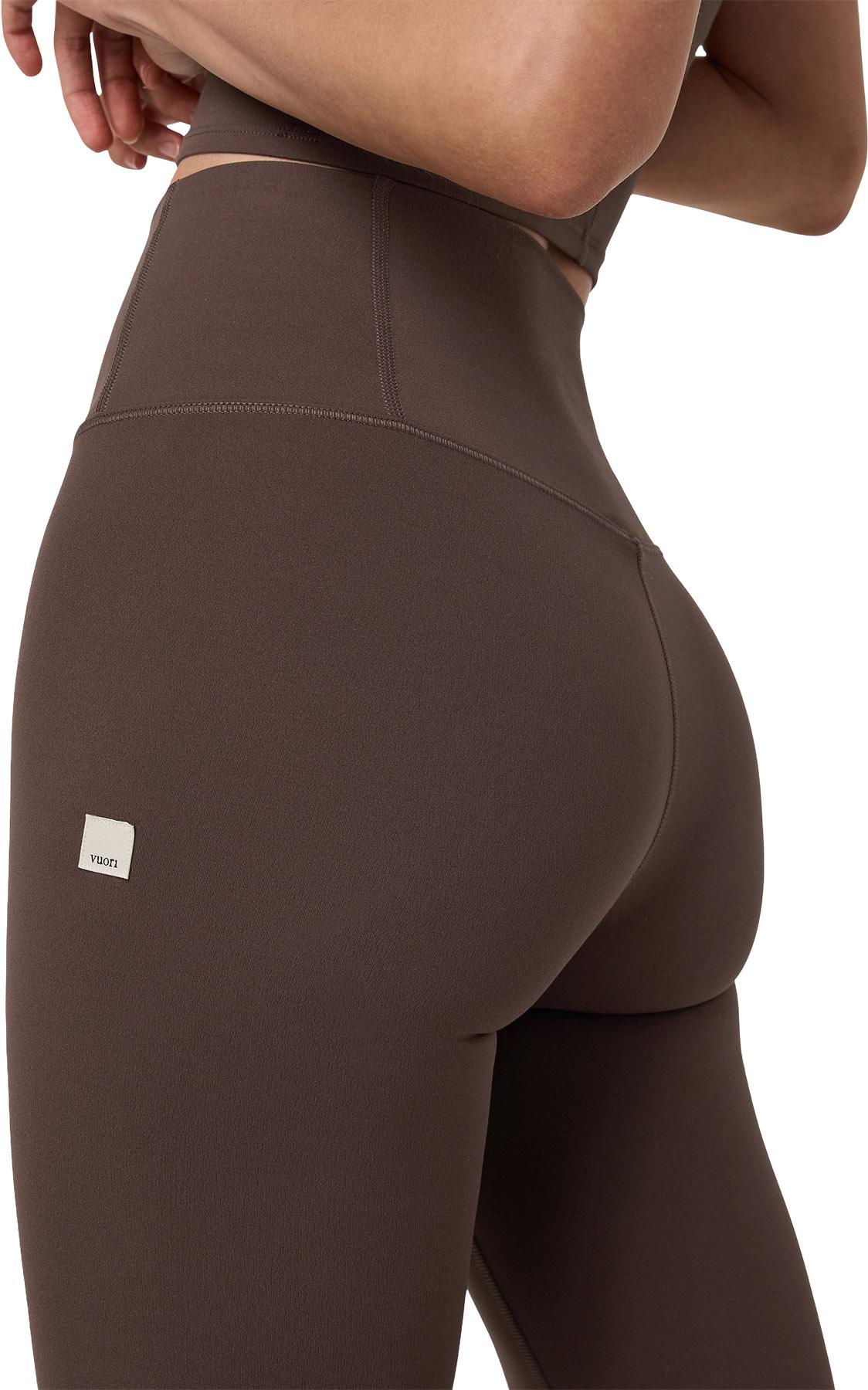 Numéro de l'image de la galerie de produits 3 pour le produit Pantalon slim évasé AllTheFeels Vuori - Femme
