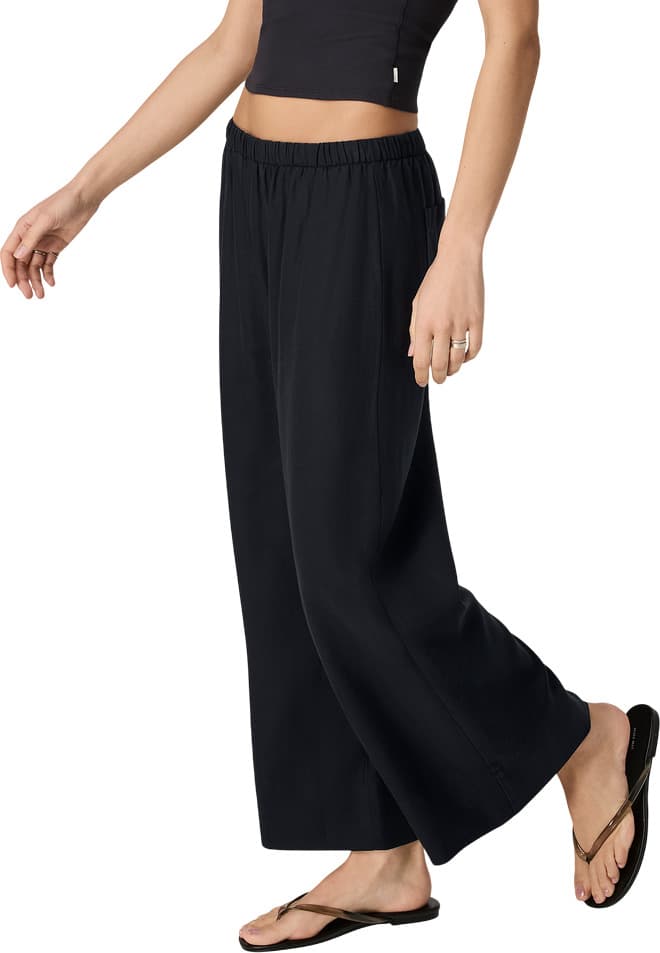 Product gallery image number 6 for product Pantalon écourté à jambe large en sergé Trestles - Femme