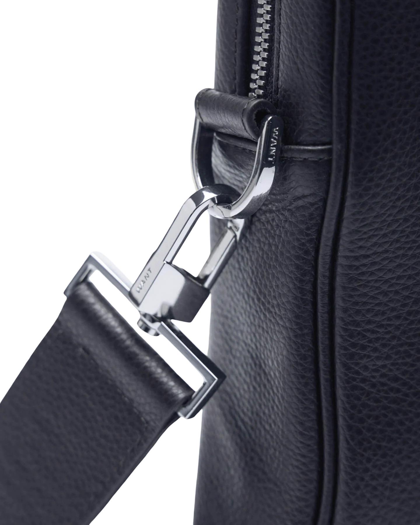 Numéro de l'image de la galerie de produits 6 pour le produit Sac pour ordinateur portable en cuir grainé Lesage - Homme