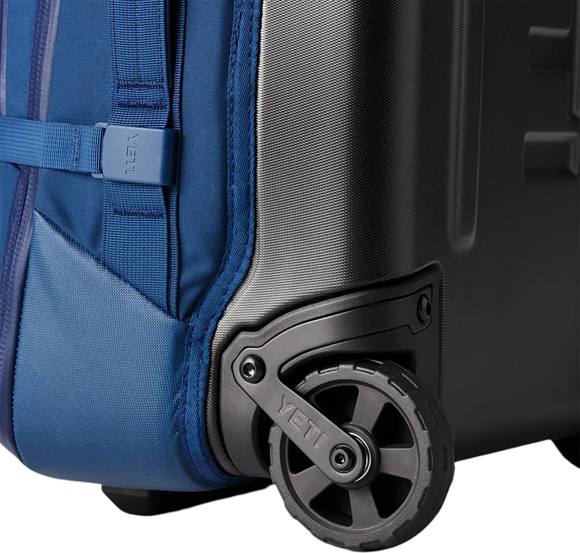 Product gallery image number 5 for product Crossroads Carry-on Luggage 22"
