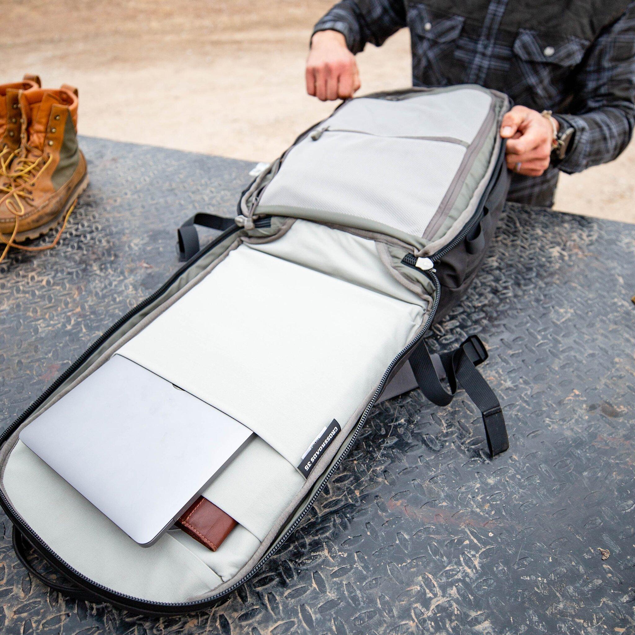 Product gallery image number 3 for product Crossroads Backpack 35L