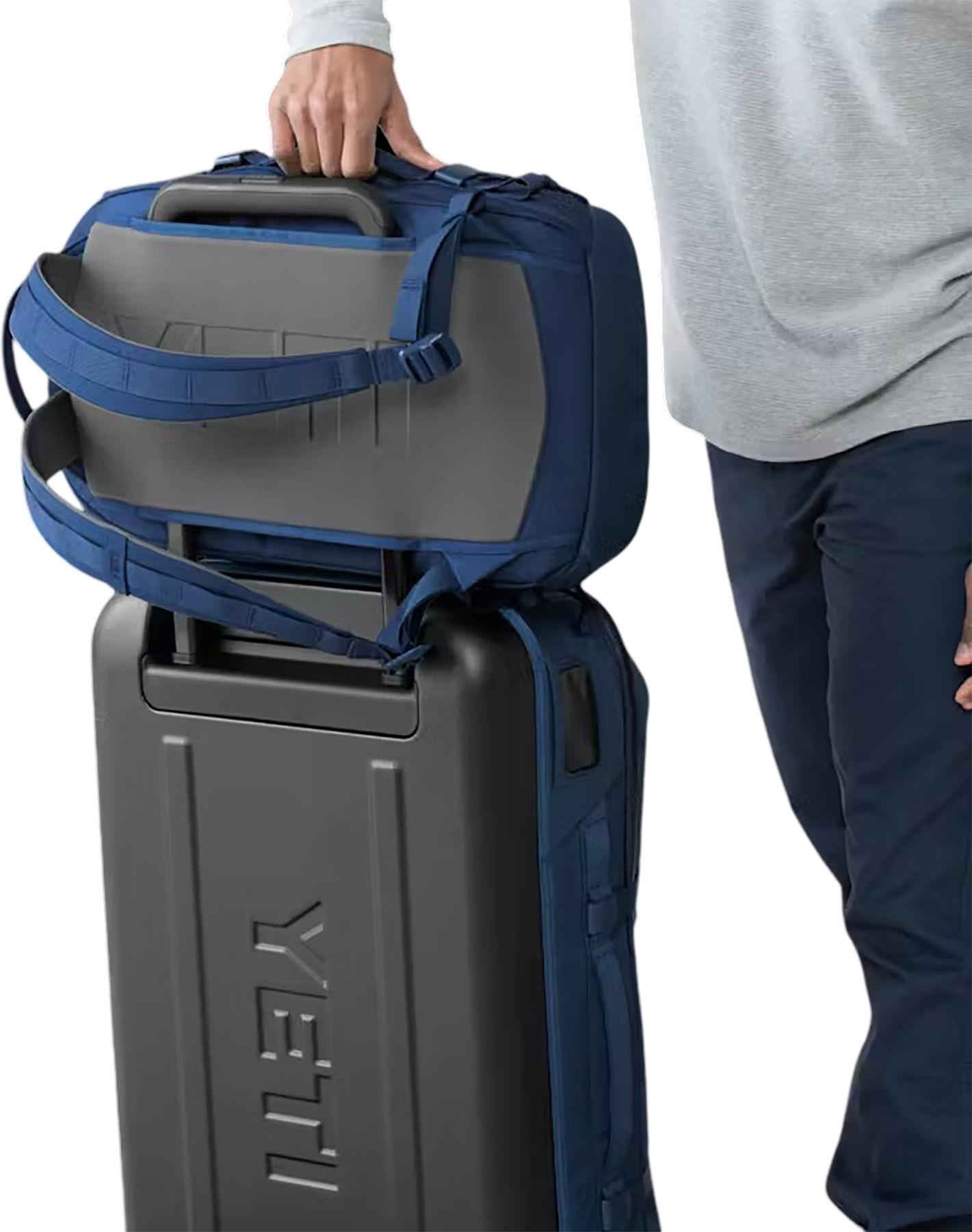 Product gallery image number 5 for product Crossroads Backpack 22L