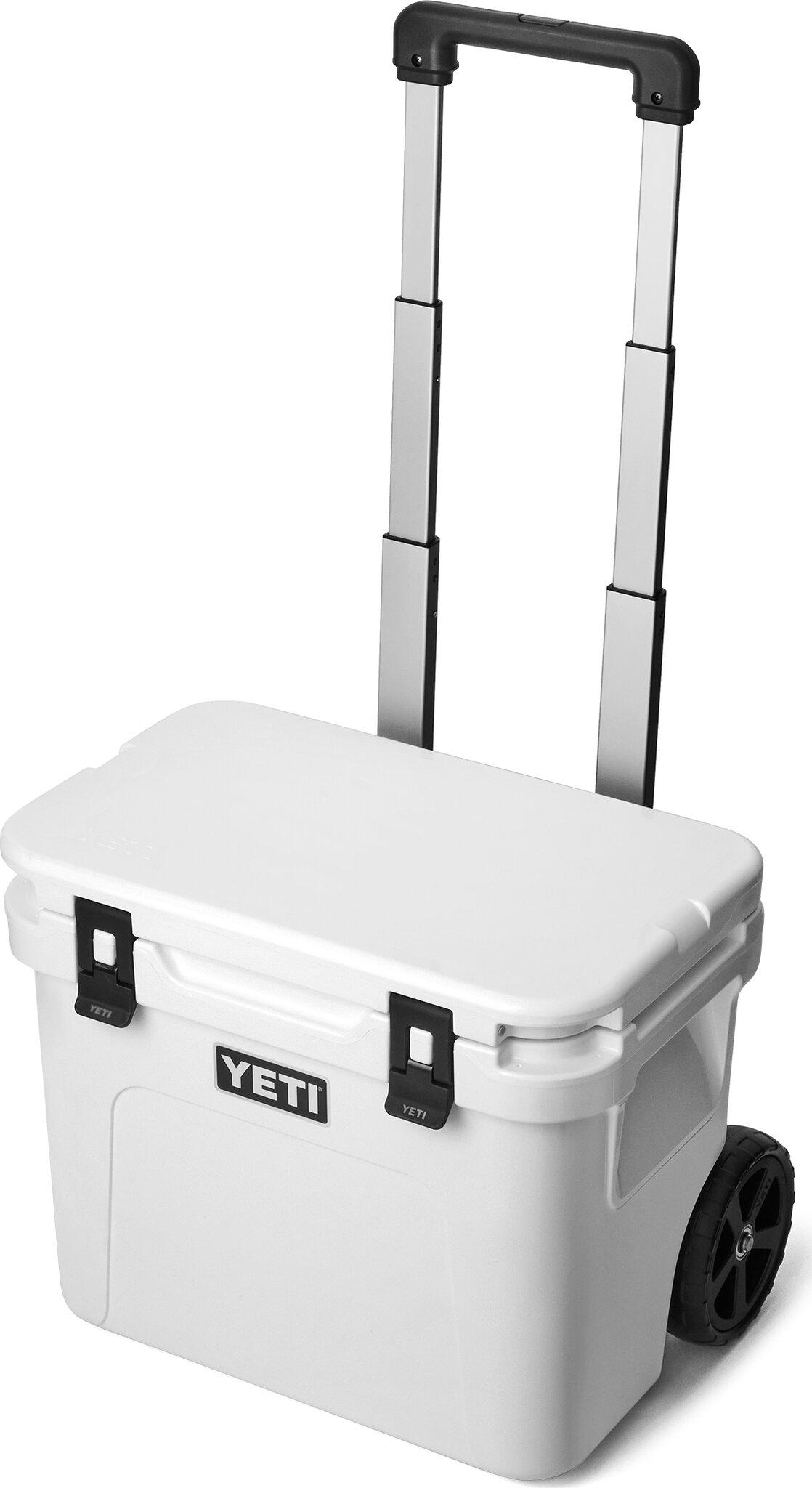 Product gallery image number 5 for product Roadie 32 Wheeled Cooler