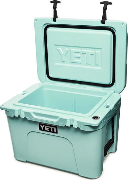 Product gallery image number 2 for product Tundra 35 Cooler