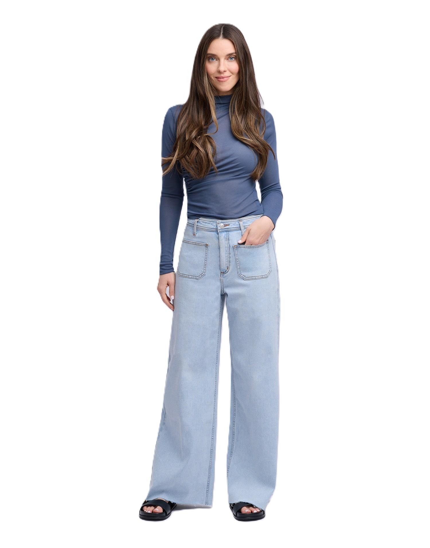 Product gallery image number 2 for product Jean à jambe large Lily - Femme