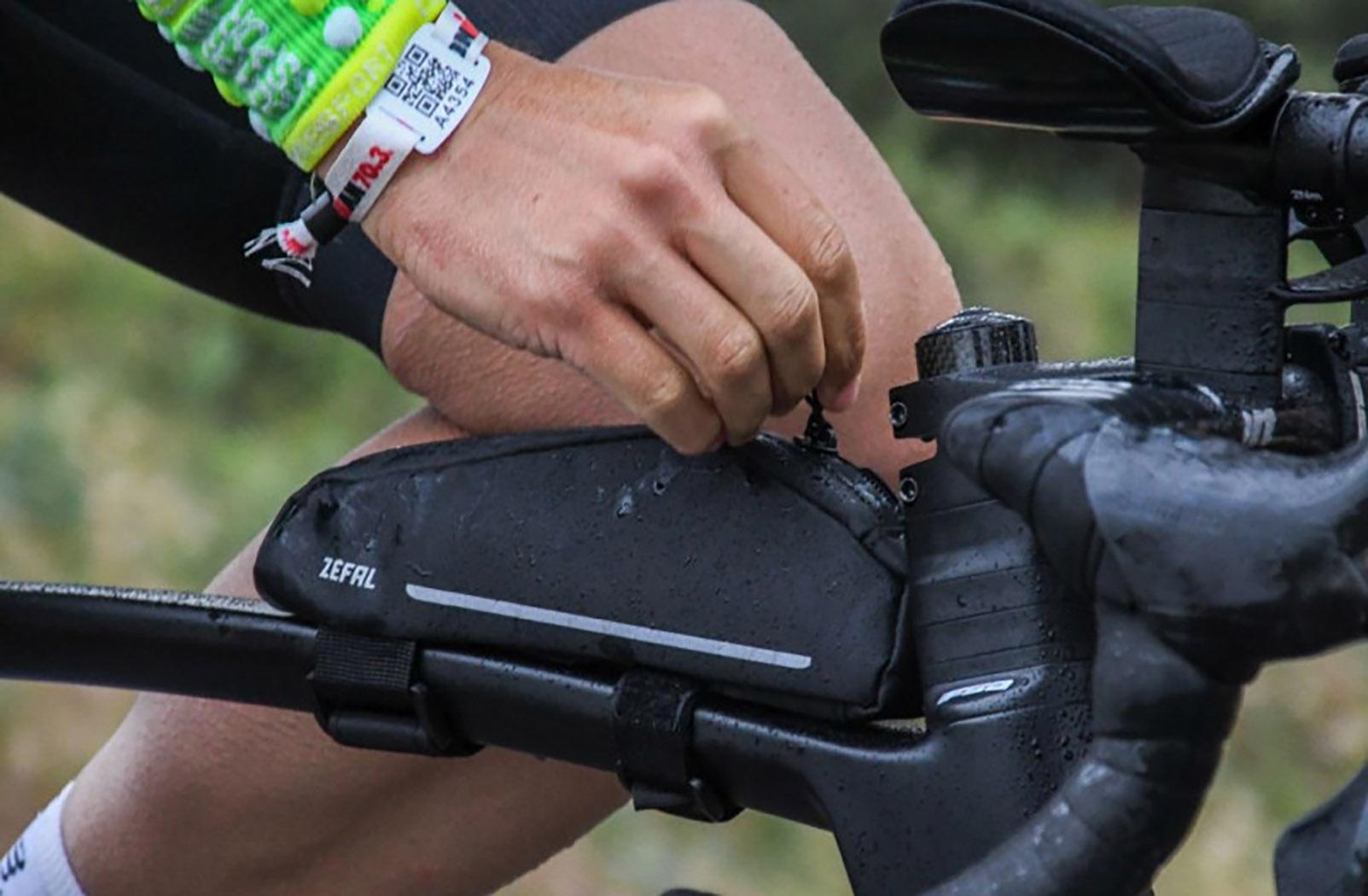 Numéro de l'image de la galerie de produits 4 pour le produit Sac de tube supérieur Z Aero 0.4L