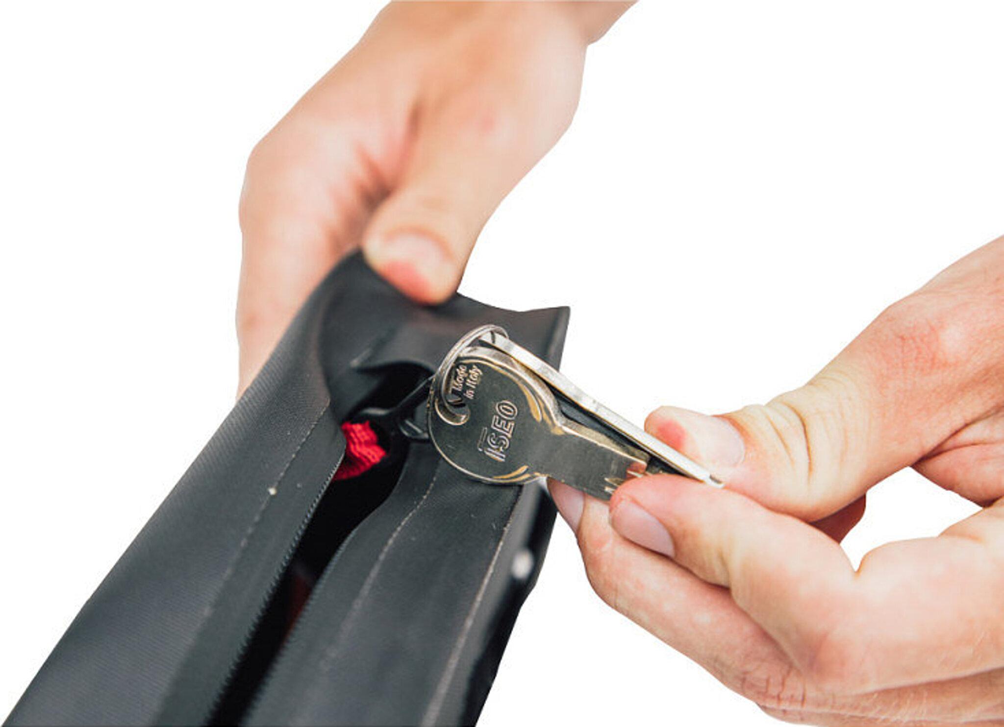 Product gallery image number 2 for product Top tube bolt Z Adventure T1 - Bolt on