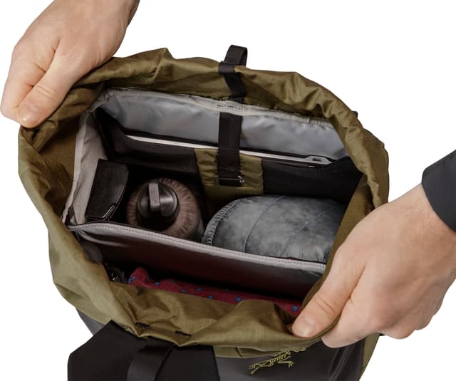 Arc'teryx Arro 20 Bucket Bag | The Last Hunt