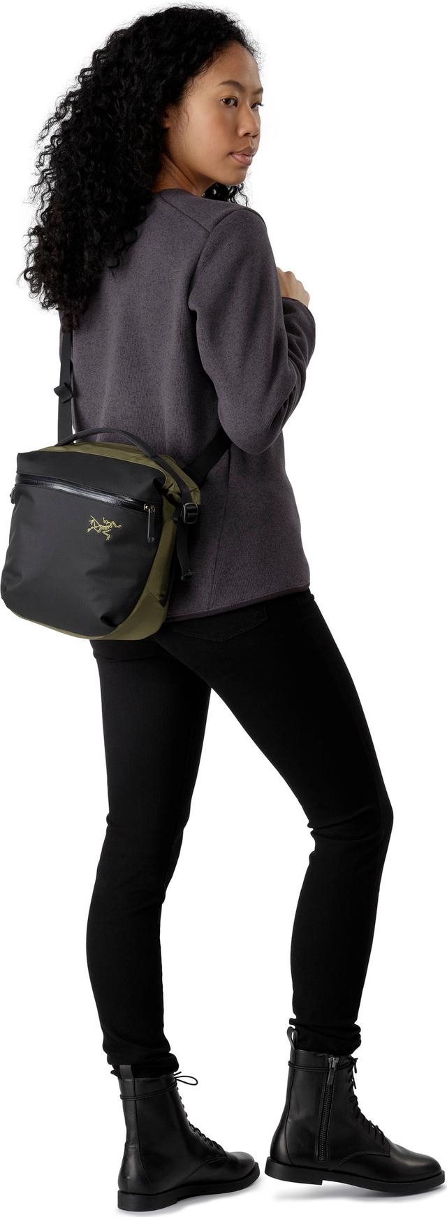 Arc'teryx Arro 8 Shoulder Bag | The Last Hunt