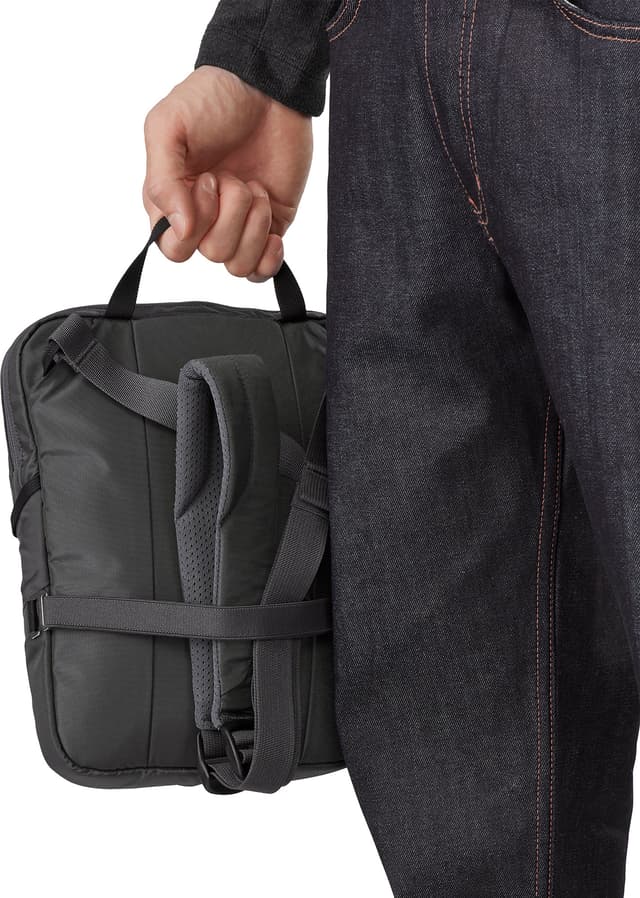 Arc'teryx Mantis Sling Pack - Unisex | The Last Hunt