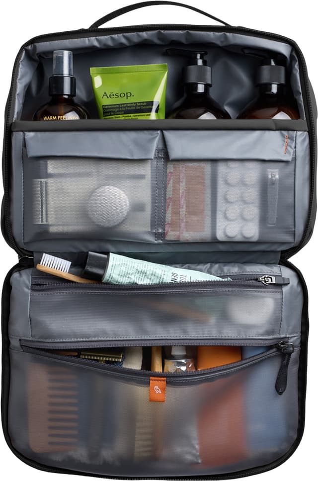 Bellroy Hanging Toiletry Kit Plus - Unisex | Altitude Sports
