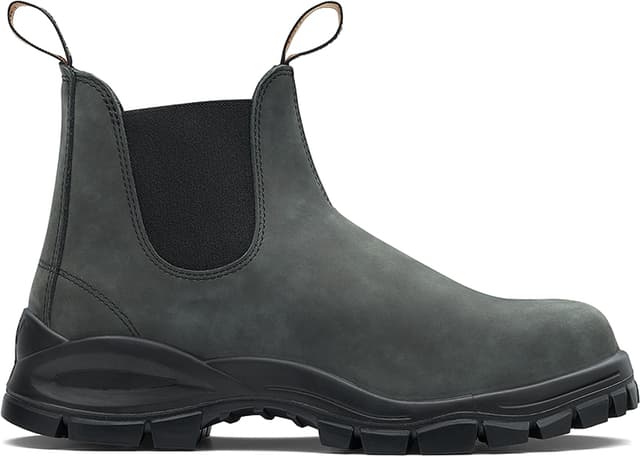 Blundstone 2238 - Lug Sole Rustic Black Boots - Unisex | Altitude
