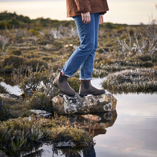 Blundstone 2340 Classic Weatherproof Leather Boots - Unisex