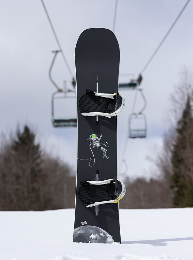 Burton Process Camber Snowboard - Men's | Altitude Sports
