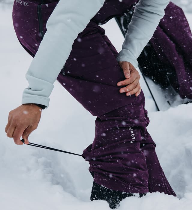 Burton [ak] Kimmy GORE-TEX 2L Bib Pants Short - Women's | The Last