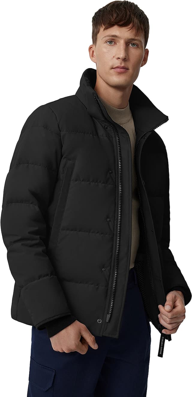 Canada Goose Wyndham Black Label No Fur Parka - Men's | Altitude Canada Goose Wyndham Black Label No Fur Parka - Men's | Altitude