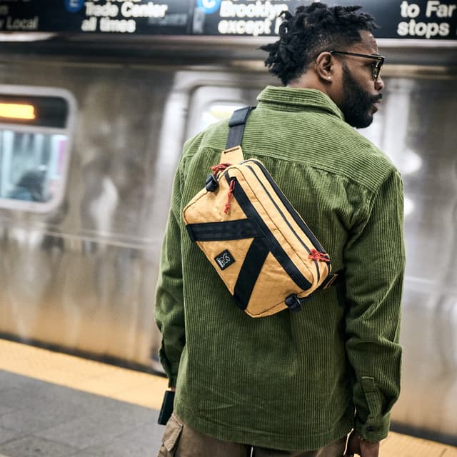 Chrome　TENSILE Sling Tensile Sling Bag