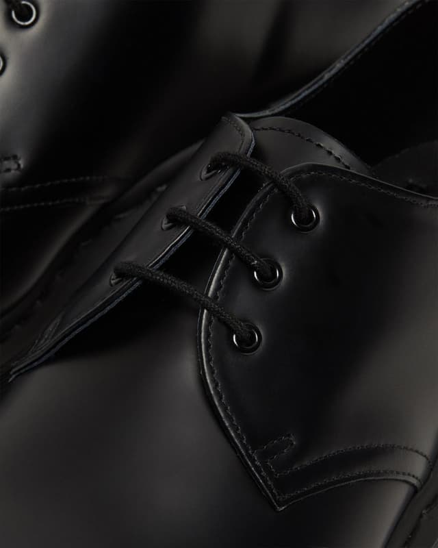 Dr. Martens 1461 Mono Smooth Leather Oxford Shoes - Unisex