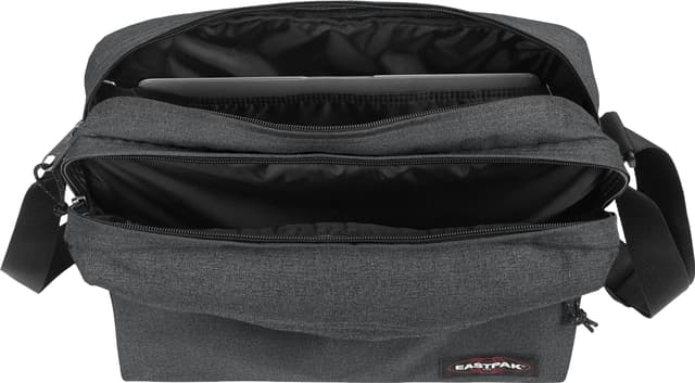 グ*行様 Eastpak Eastpak Crosser Shoulder Bag 16L | The Last Hunt