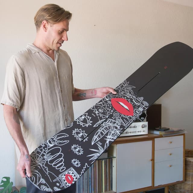 Endeavor Ranger Snowboard | Altitude Sports