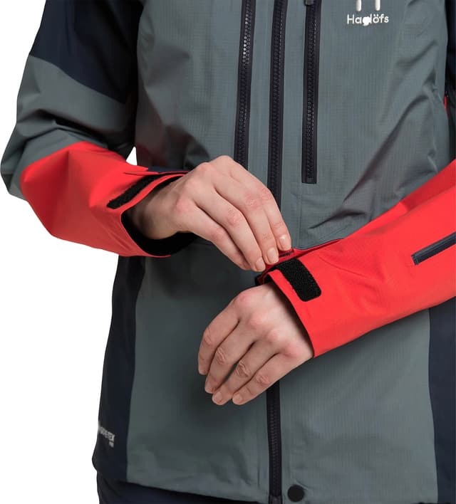 スノーボード HAGLOFS spitz jacket s black red スノーボード HAGLOFS spitz jacket s black red Haglöfs Spitz Jacket