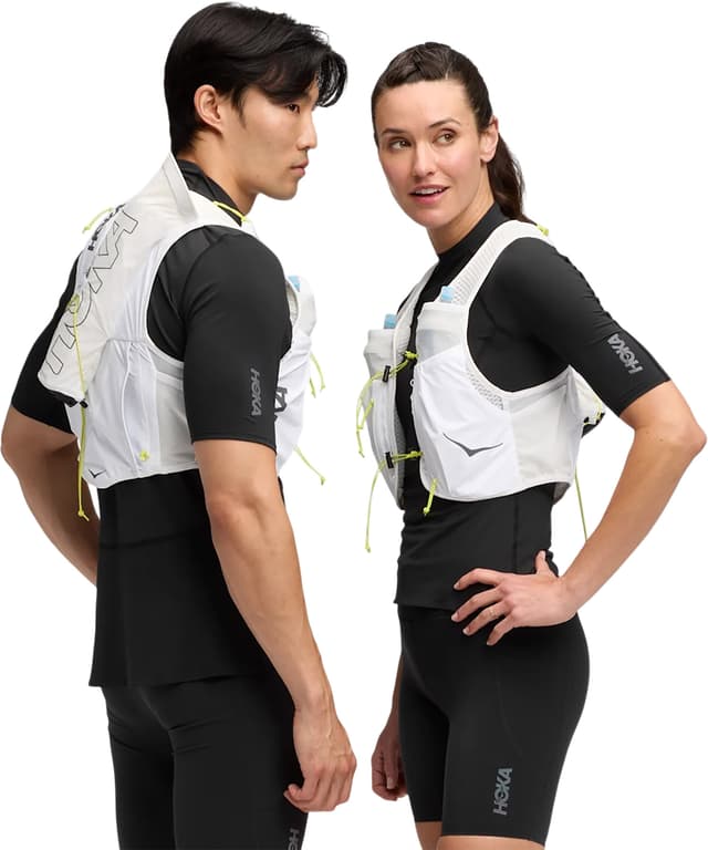 HOKA Hoka Trail Run Vest 10Lソフトフラスク2本付 Hoka Hoka Trail Run Vest 10L - Unisex | Altitude Sports