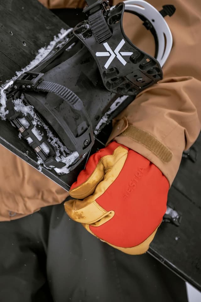 Hestra Sport Topo 3-Finger Gloves | Altitude Sports