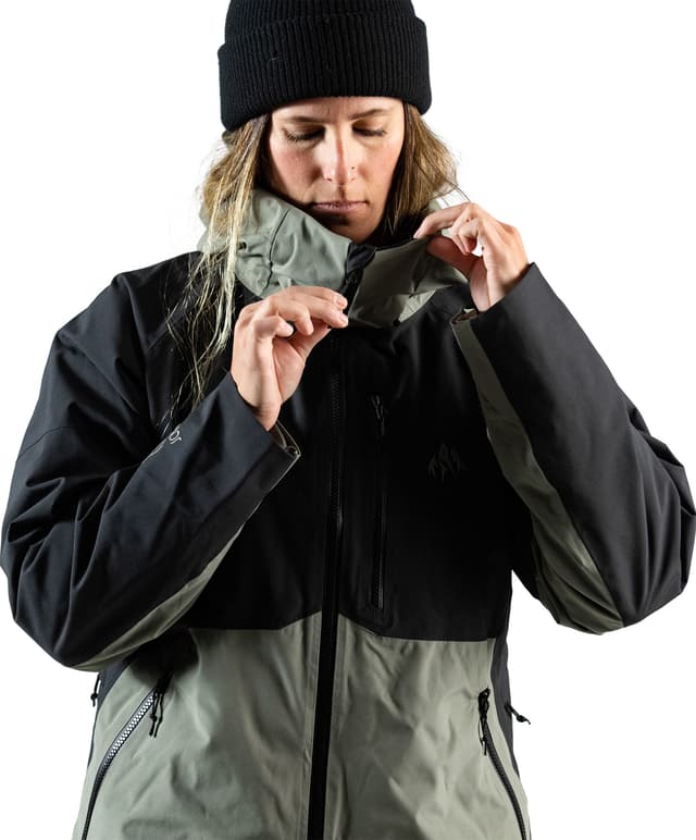 Jones Snowboards Mountain Surf Jacket - Women's | The Last Hunt