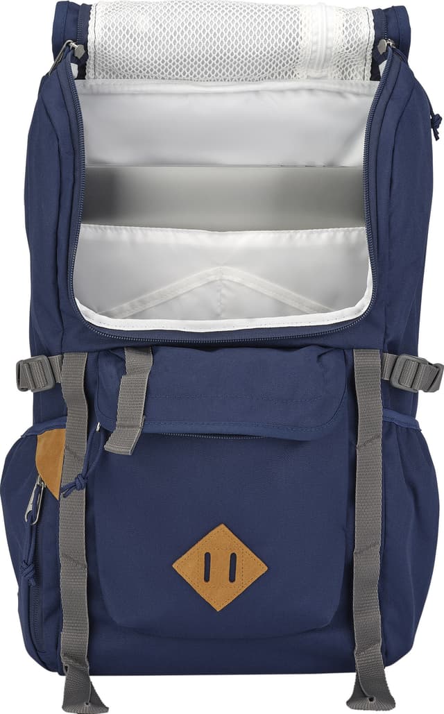 JanSport Hatchet Outdoor Backpack 28L | Altitude Sports