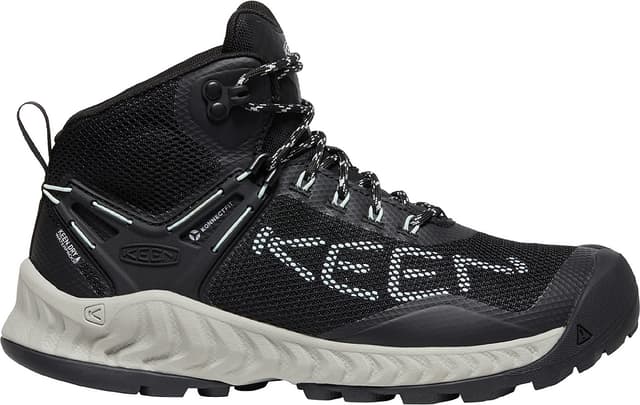 ken-1025911_black-blue-glass.
