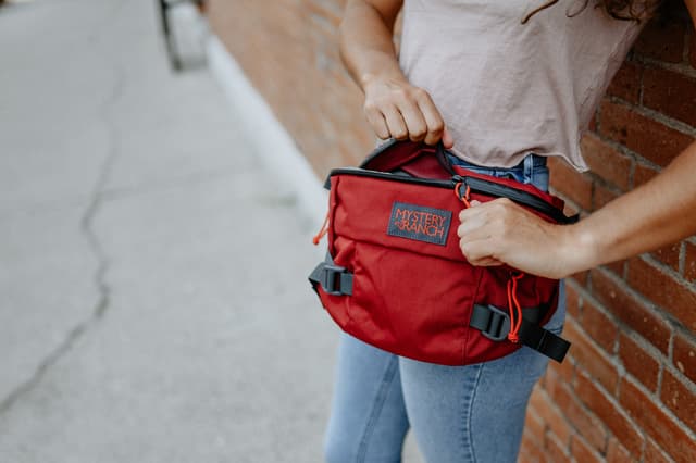 【高年式・極美品】MYSTERY RANCH HIP MONKEY 星条旗タグ Mystery Ranch Hip Monkey Hip Pack | Altitude Sports