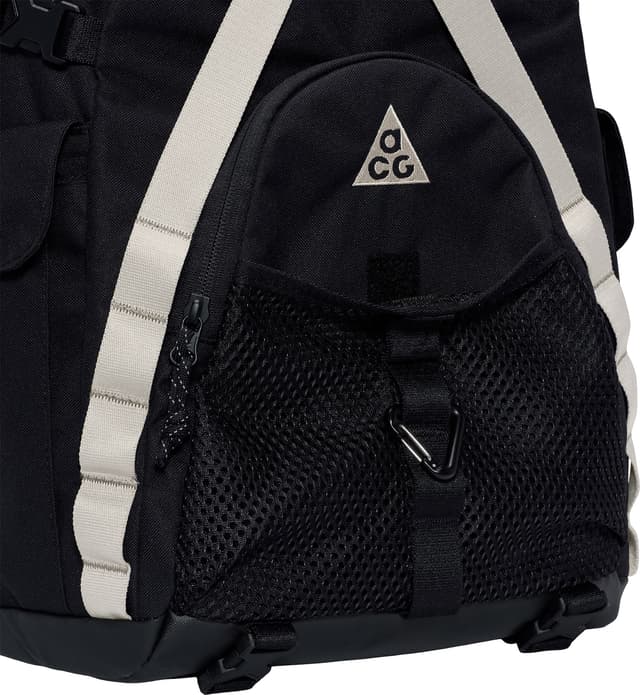 Nike ACG Daymax Backpack 25L | Altitude Sports