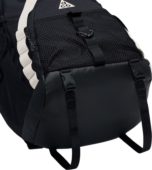 Nike ACG Daymax Backpack 25L | Altitude Sports