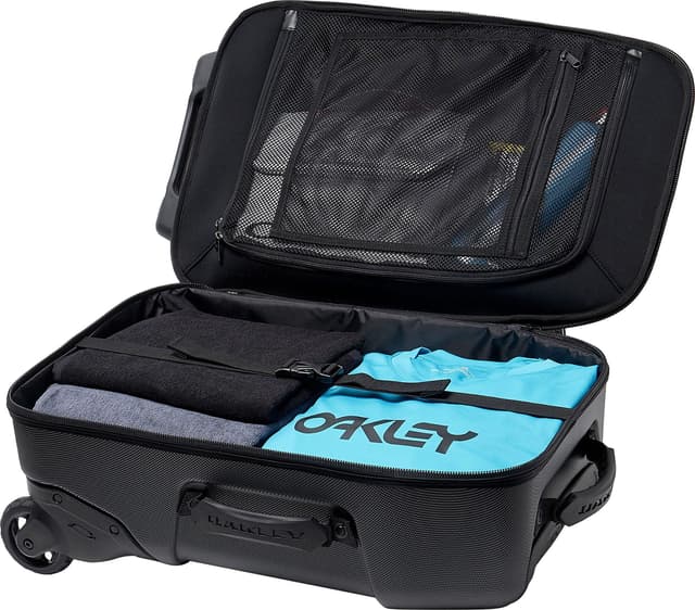 Oakley FP 45L Roller Travel Bag - Men's | Altitude Sports