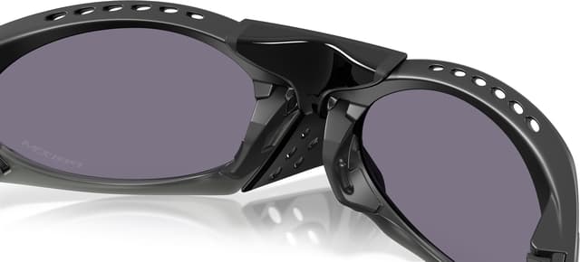 Oakley Plantaris Sunglasses - Matte Black - Prizm Grey Lens