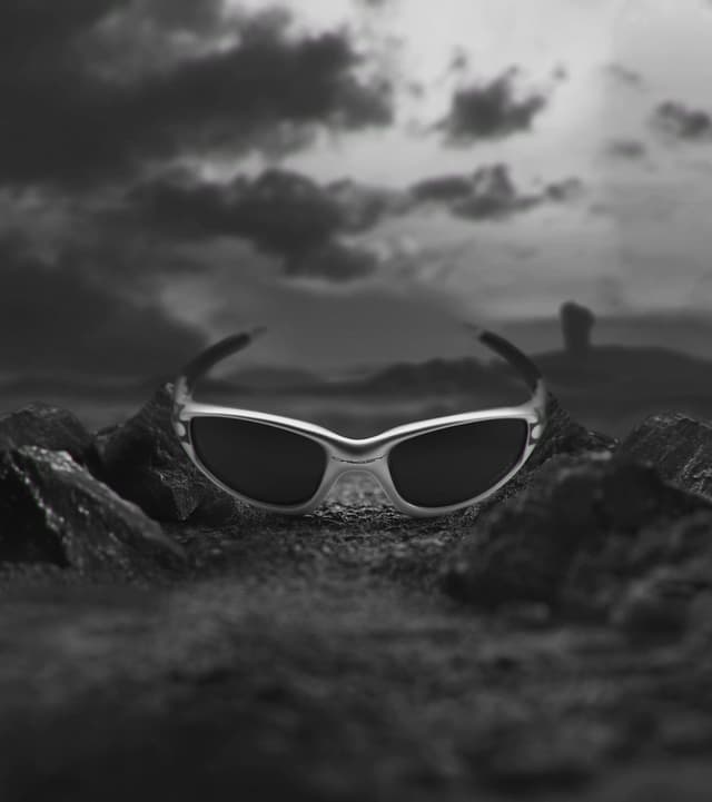 Oakley The limited edition MUZM Straight Jacket 99 Sunglasses