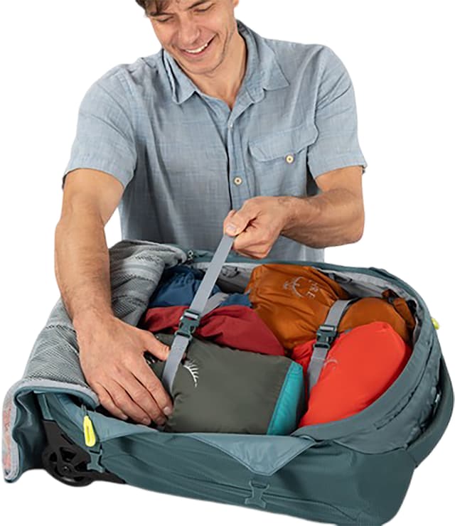 Osprey Farpoint Fariview Wheeled Backpack 36L | Altitude Sports