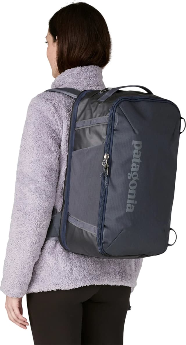 Patagonia Black Hole Mini MLC Backpack 30L | Altitude Sports